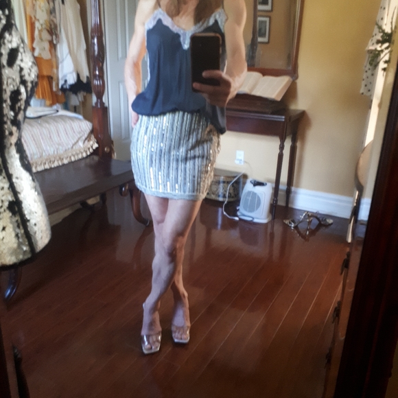 Zara sequin miniskirt - Picture 3 of 6